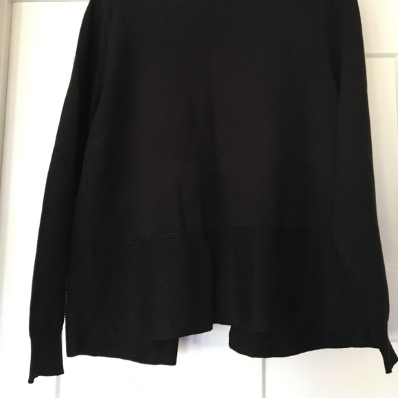 ☀️2/$22☀️ NWT Carmen Marc Valvo Black Open Cardigan - Picture 2 of 4
